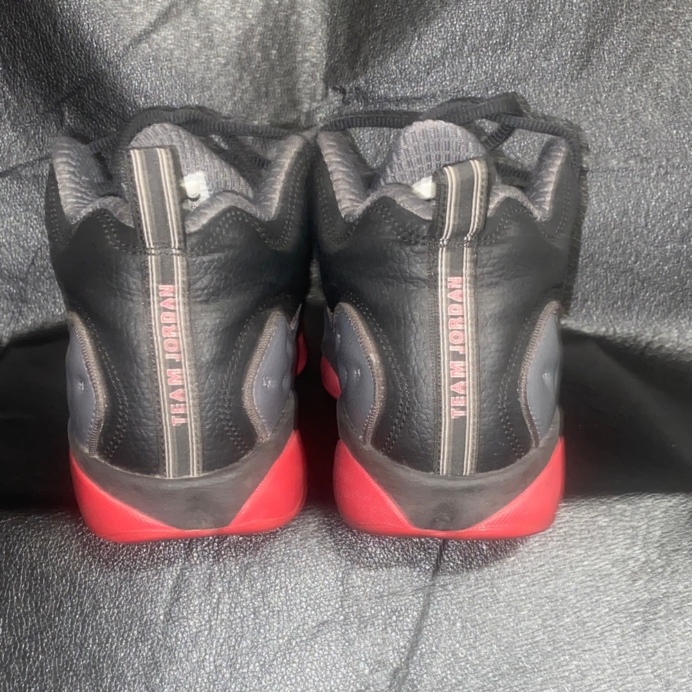 Jordan Kids Sneakers in Black, Gray, and Red - Picture 6 of 7